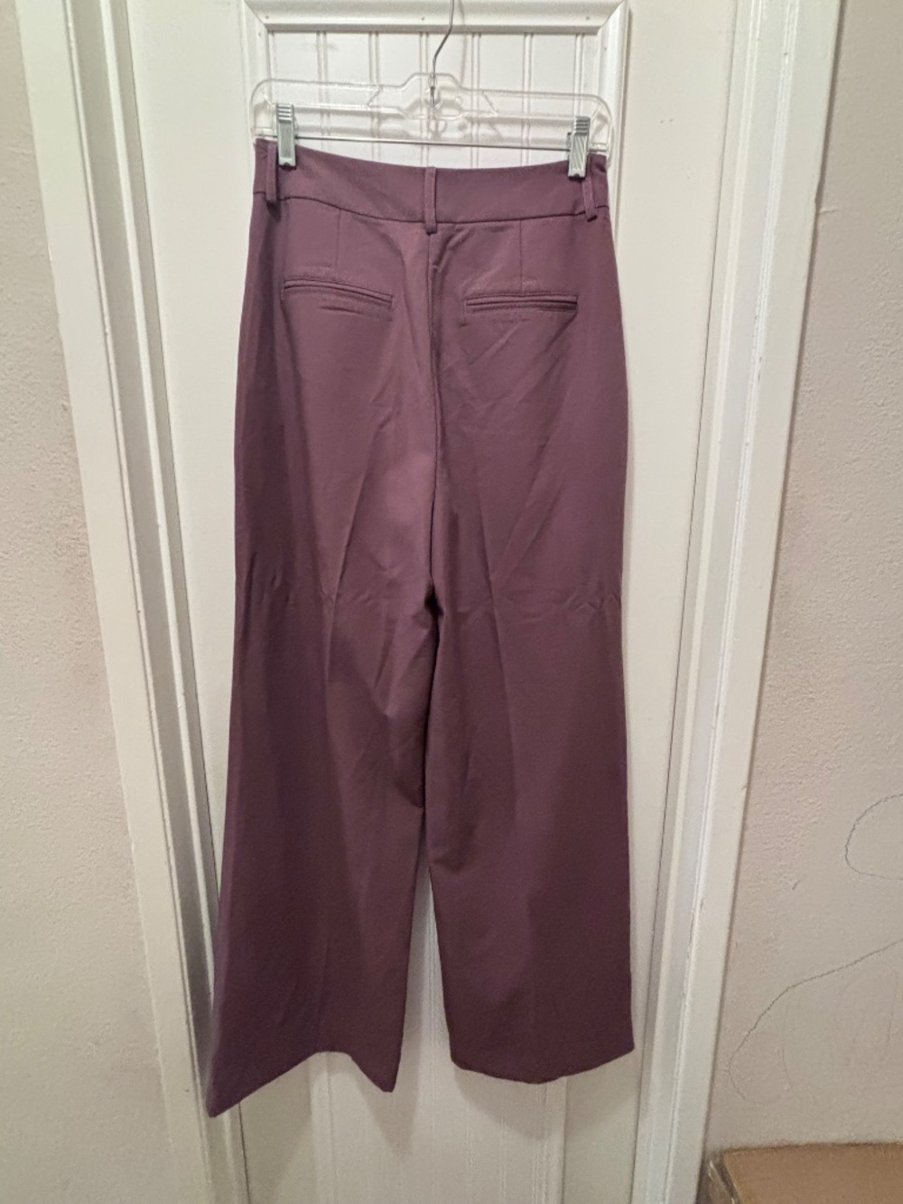 NA-KD Structured High-Waisted Dress Pants New with Tags - Picture 2 of 5